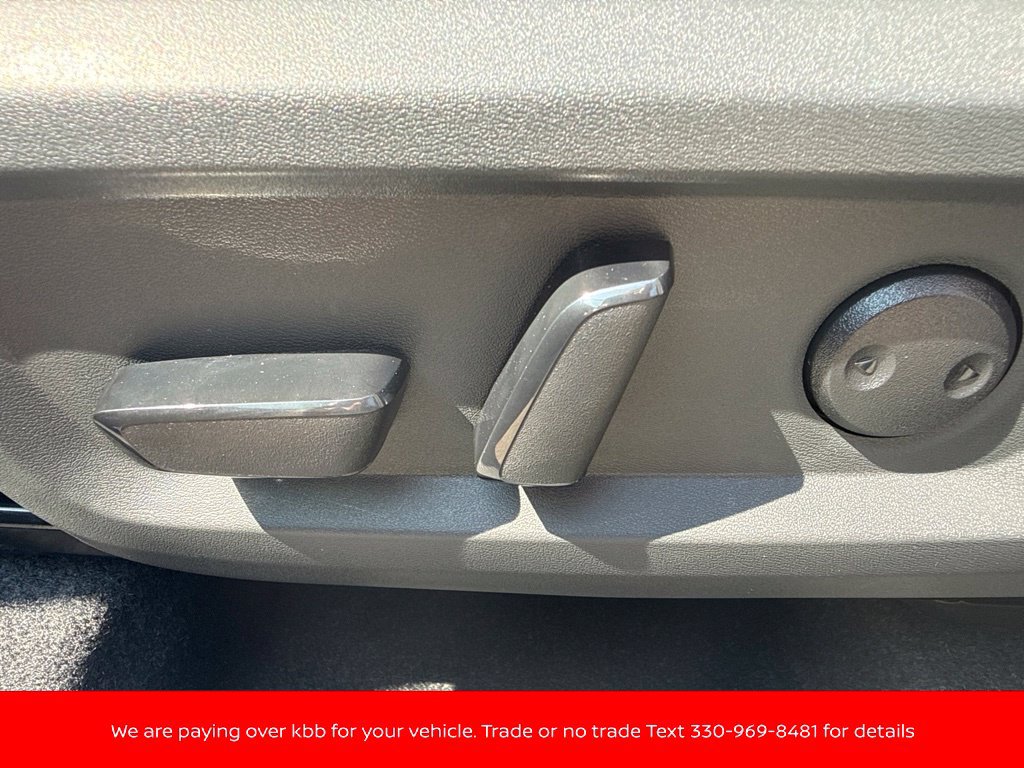 New 2026 Nissan Rogue Dark Armor AWD/4WD image 12