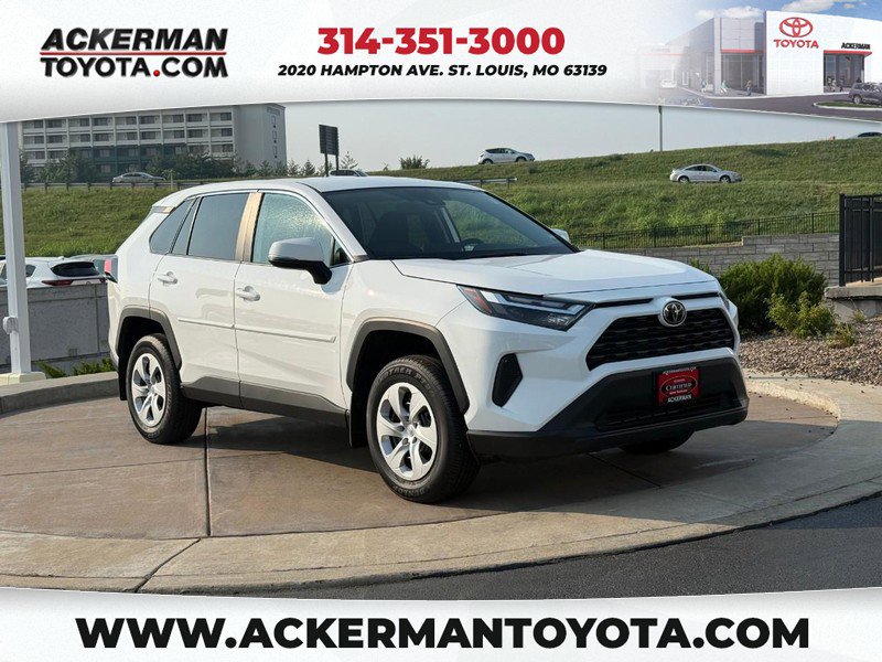 Certified 2025 Toyota RAV4 LE image 1