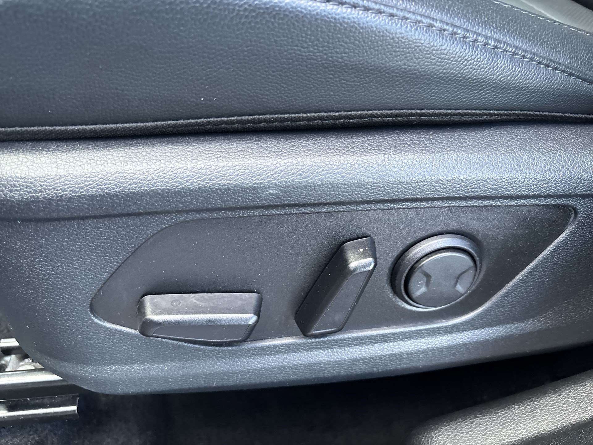 Used 2024 Kia Sportage SX FWD image 14