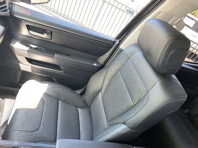 Used 2023 Toyota Tundra SR5 w/ SR5 Premium Package AWD/4WD image 30