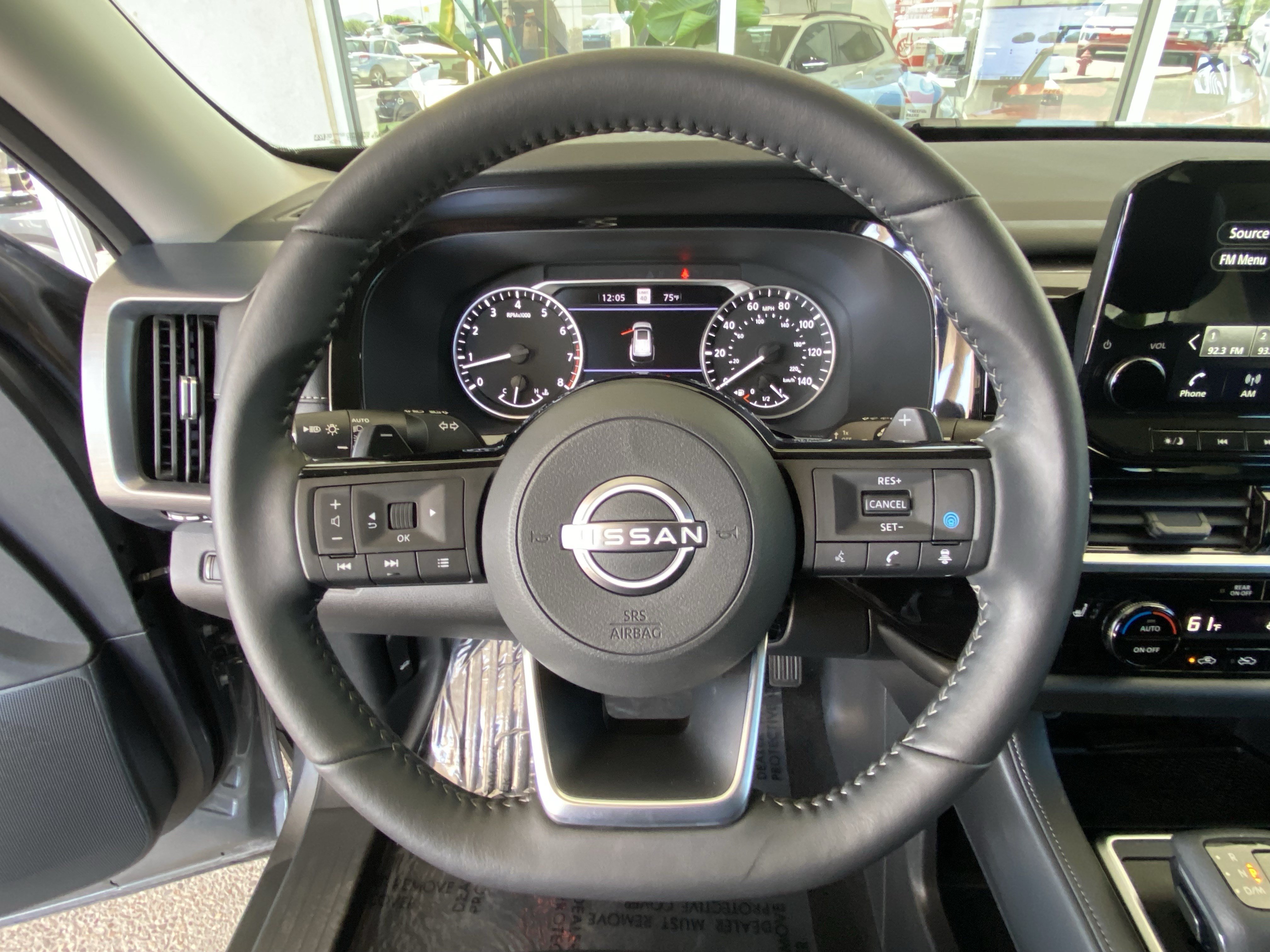 Used 2025 Nissan Pathfinder SL w/ Cargo Package AWD/4WD image 46