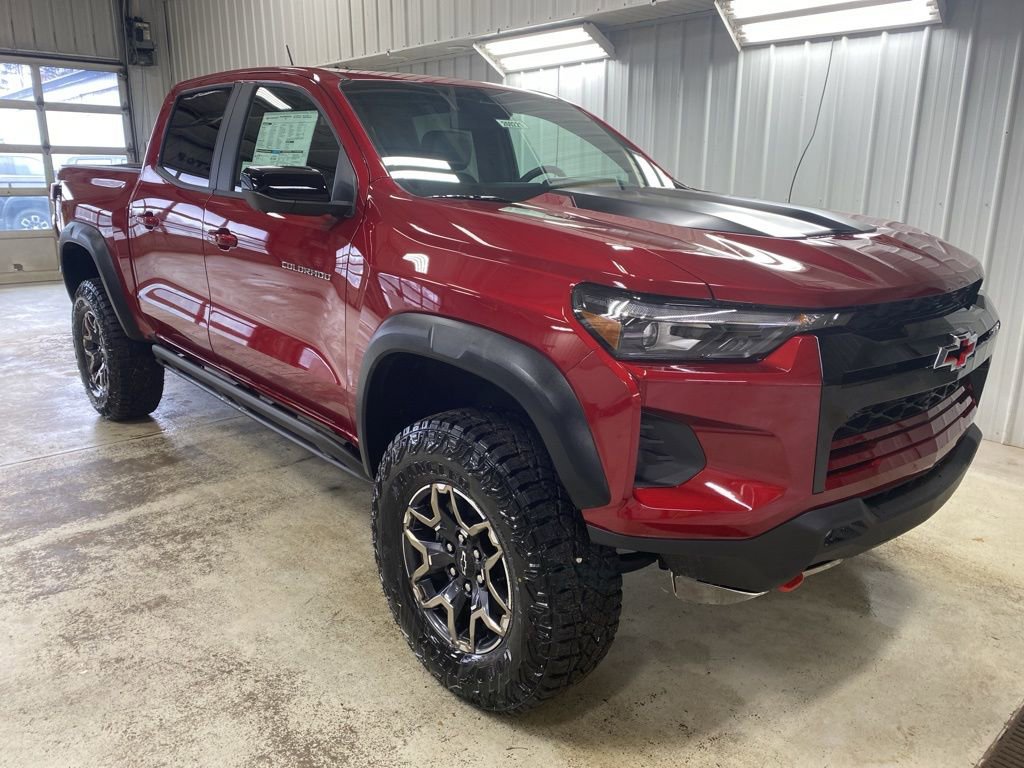 New 2026 Chevrolet Colorado ZR2 w/ Technology Package AWD/4WD image 5