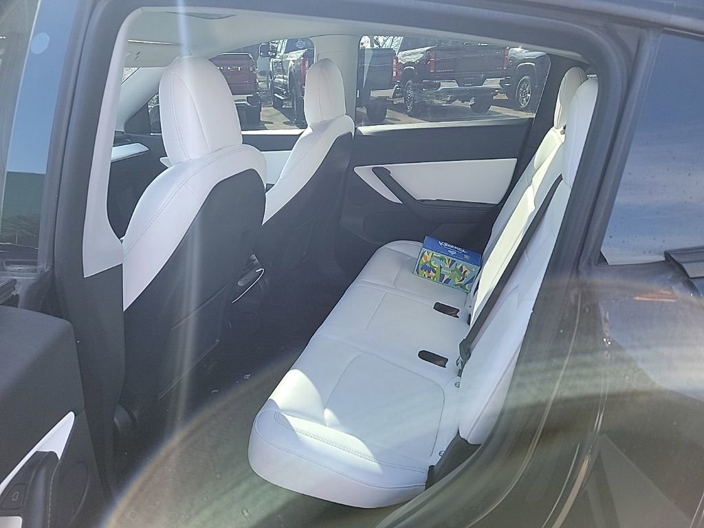 Used 2022 Tesla Model Y Performance image 24