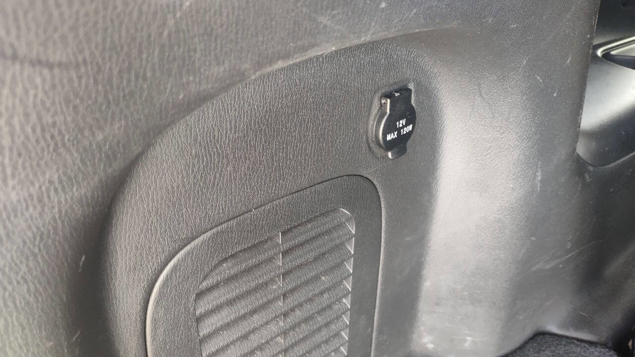 Used 2017 Nissan Pathfinder S image 35