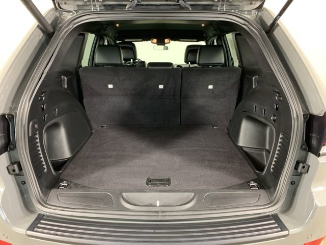 Used 2021 Jeep Grand Cherokee Laredo X image 13