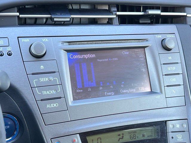 Used 2015 Toyota Prius Two FWD image 33