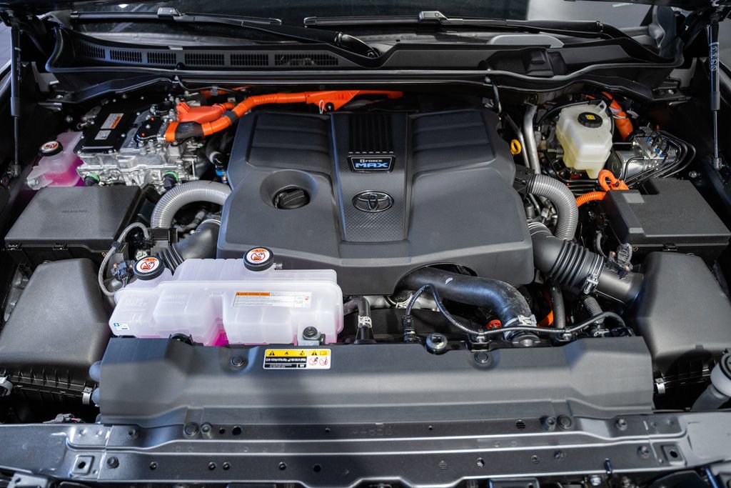 New 2026 Toyota Sequoia Platinum AWD/4WD image 26