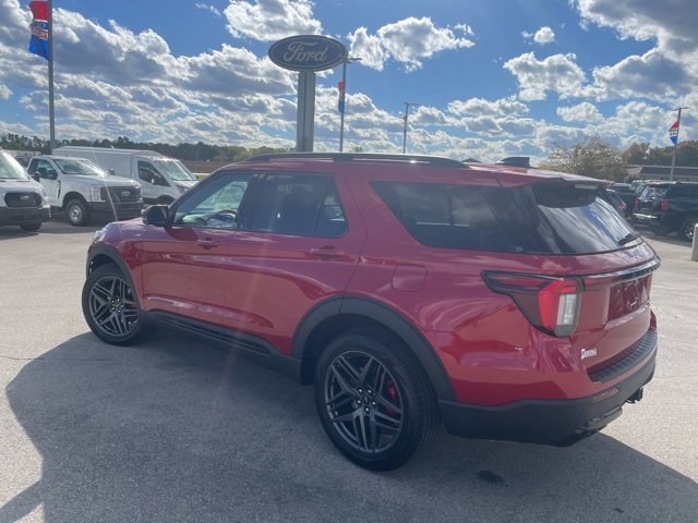 New 2026 Ford Explorer ST-Line image 7