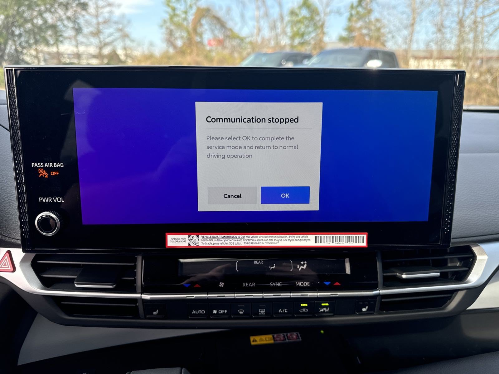 New 2025 Toyota Sienna XLE w/ XLE Plus Package FWD image 19