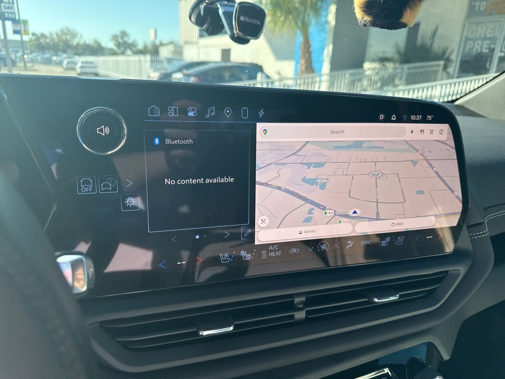 Used 2026 Chevrolet Silverado EV LT image 17