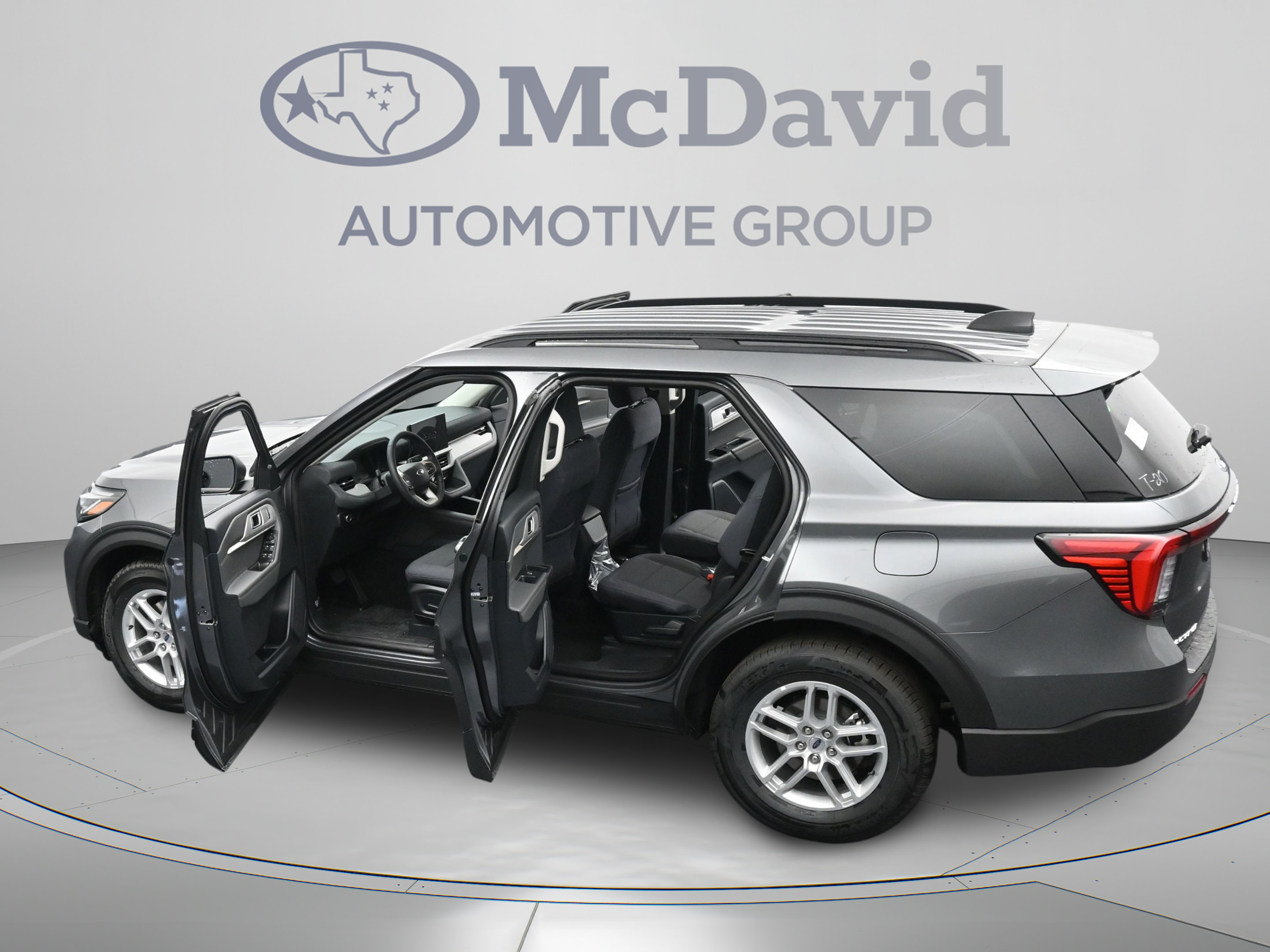 New 2026 Ford Explorer Active RWD image 30