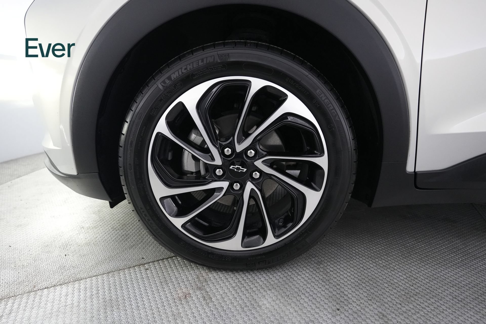 Used 2023 Chevrolet Bolt EUV Premier FWD image 19