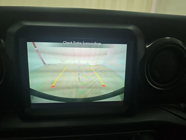 Used 2022 Jeep Wrangler Unlimited Sport image 19