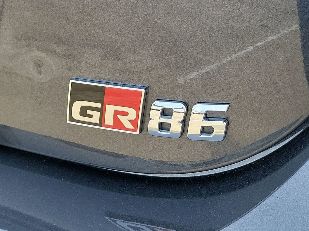 Used 2025 Toyota GR86 Premium image 29