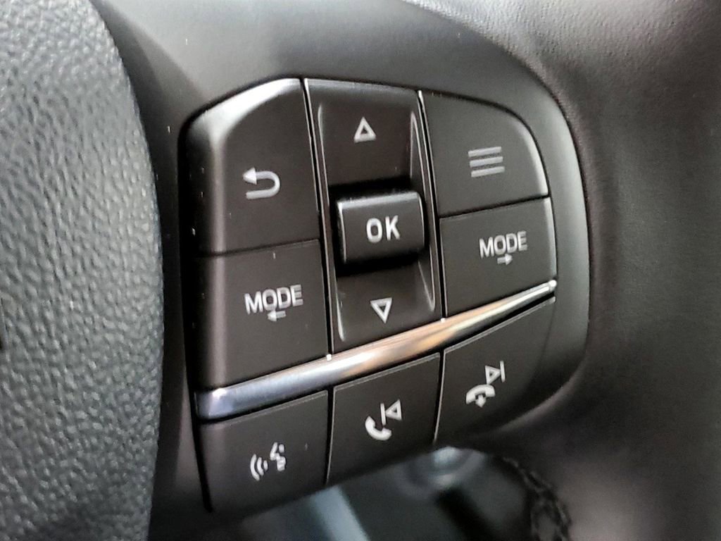 New 2025 Ford Maverick XLT w/ XLT Luxury Package image 30