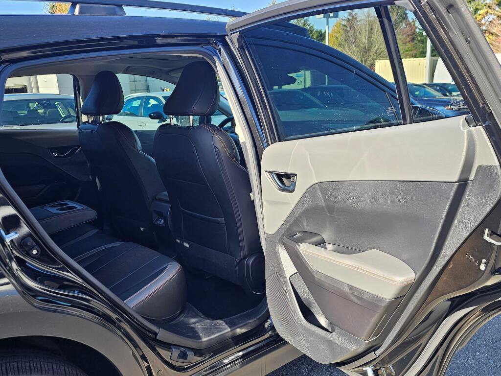 Used 2024 Subaru Crosstrek 2.5i Limited w/ Crosstrek Mirror Package AWD/4WD image 14