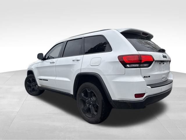 Used 2019 Jeep Grand Cherokee Laredo image 5