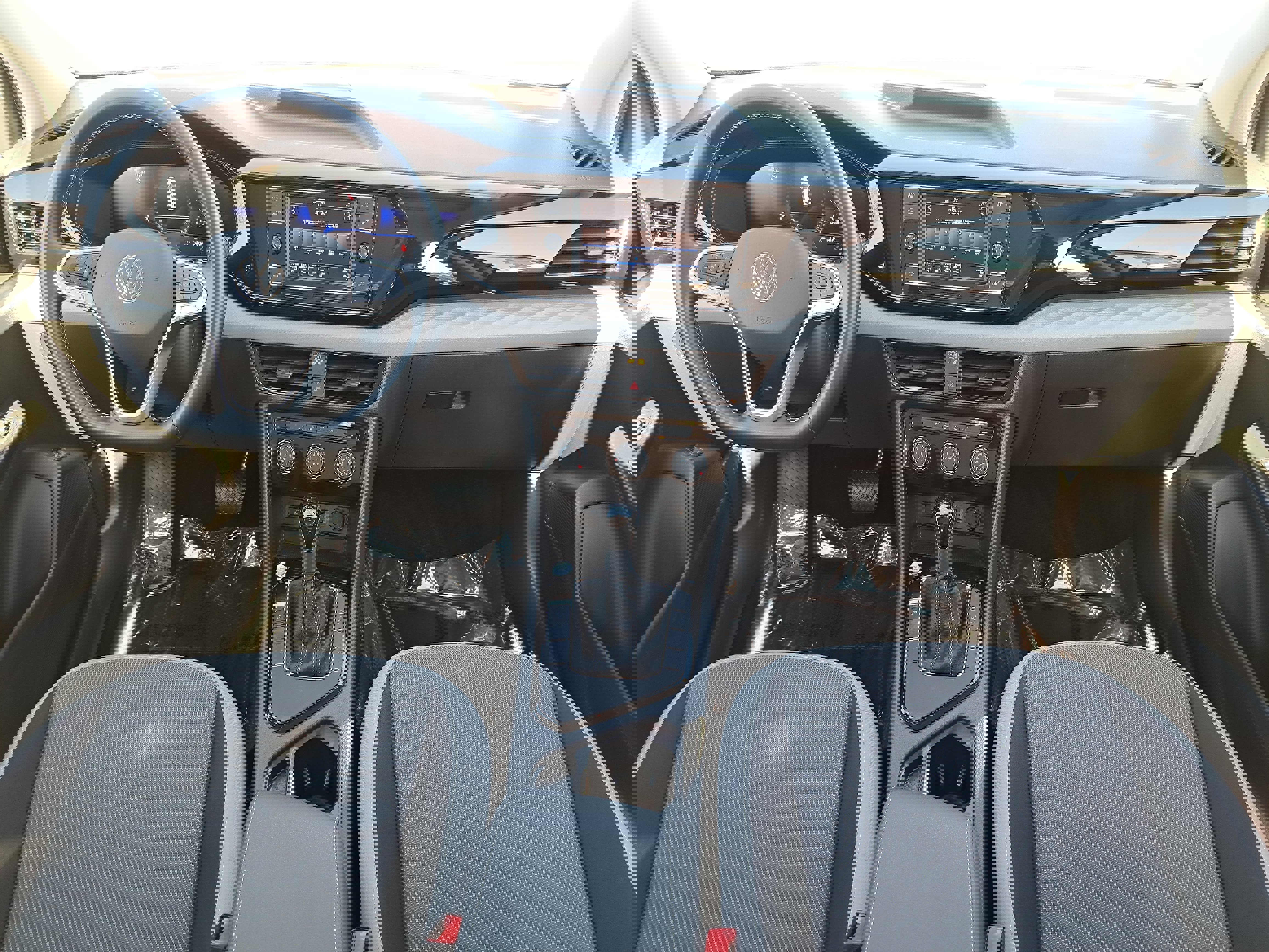 Used 2024 Volkswagen Taos S image 9