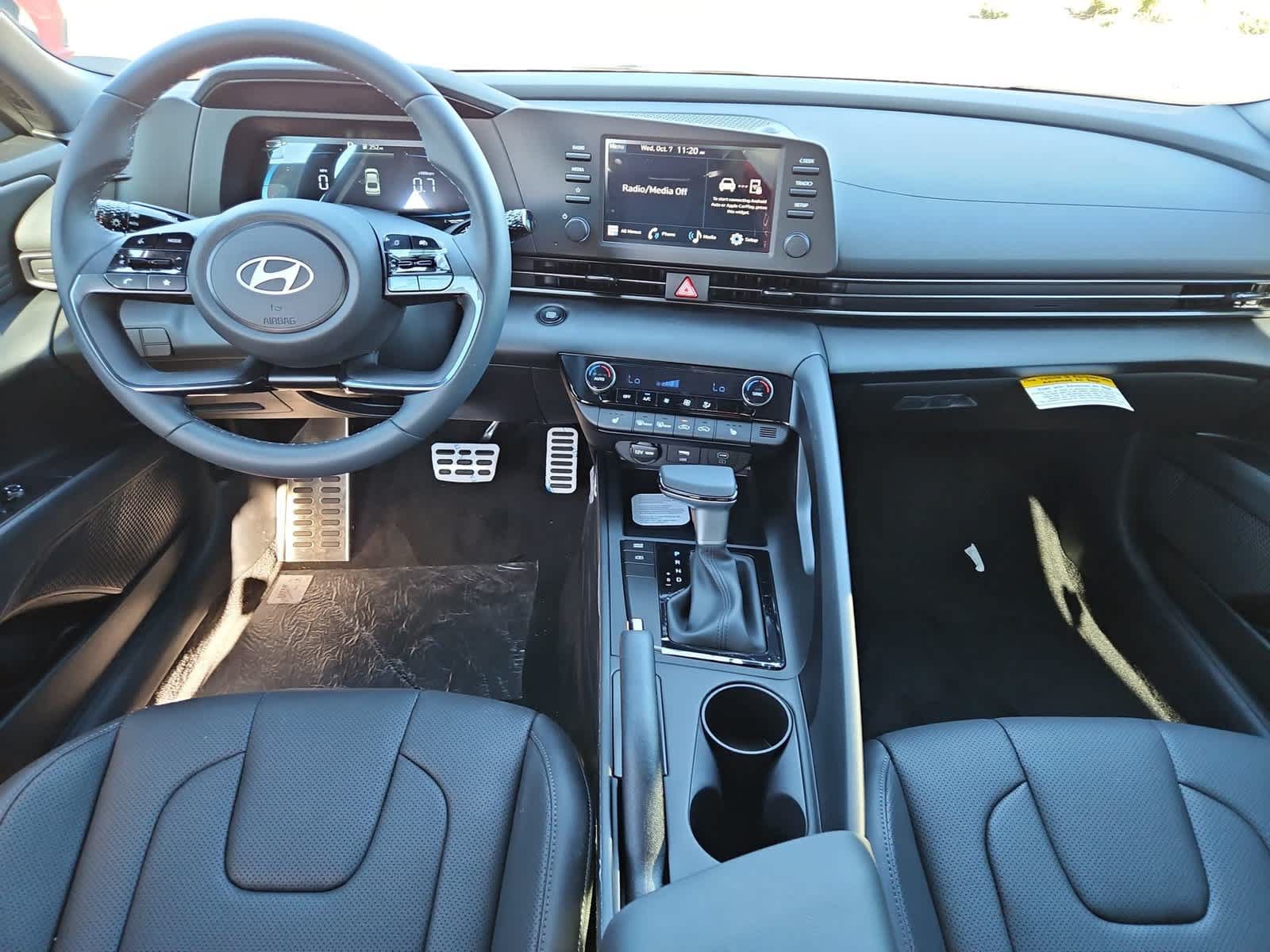 New 2026 Hyundai Elantra SEL Sport FWD image 14
