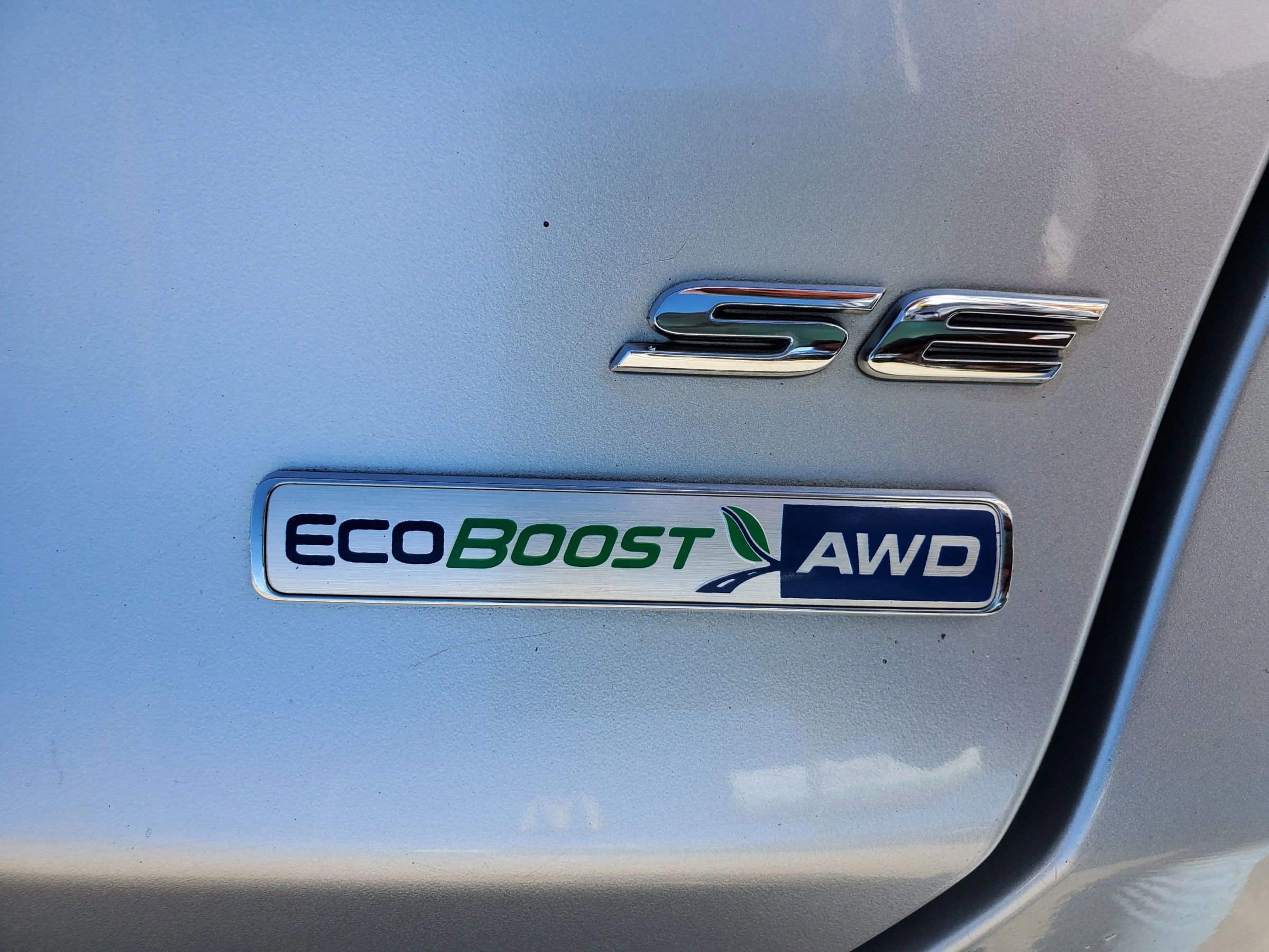 Used 2017 Ford Fusion SE w/ Equipment Group 201A image 11