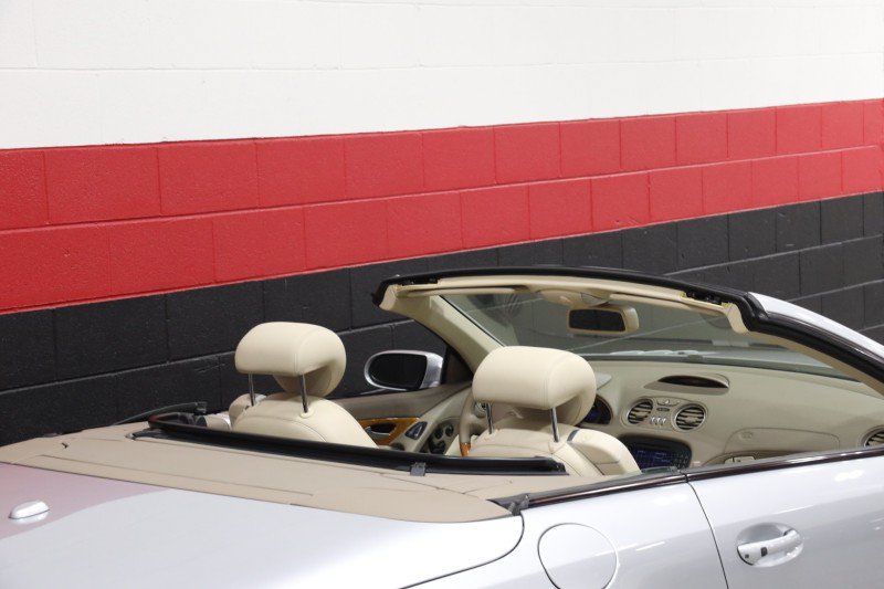 Used 2008 Mercedes-Benz SL 550 image 10