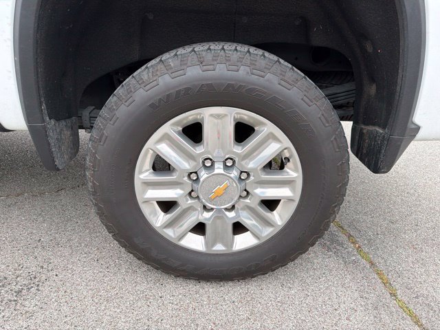Used 2024 Chevrolet Silverado 2500 High Country AWD/4WD image 19