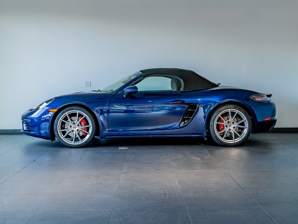 Certified 2024 Porsche 718 Boxster S image 2