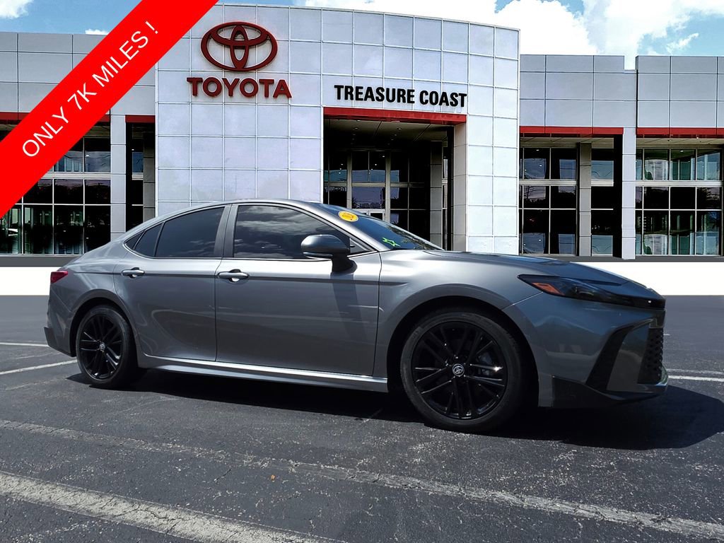 Certified 2026 Toyota Camry SE FWD image 1