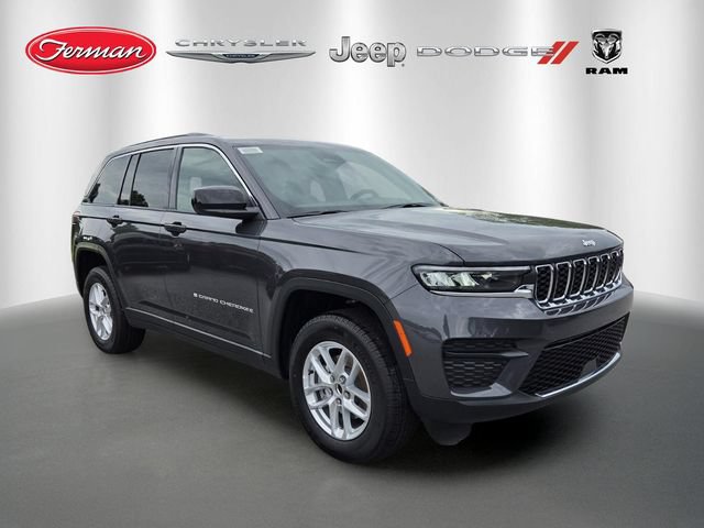 New 2026 Jeep Grand Cherokee Laredo X RWD image 1