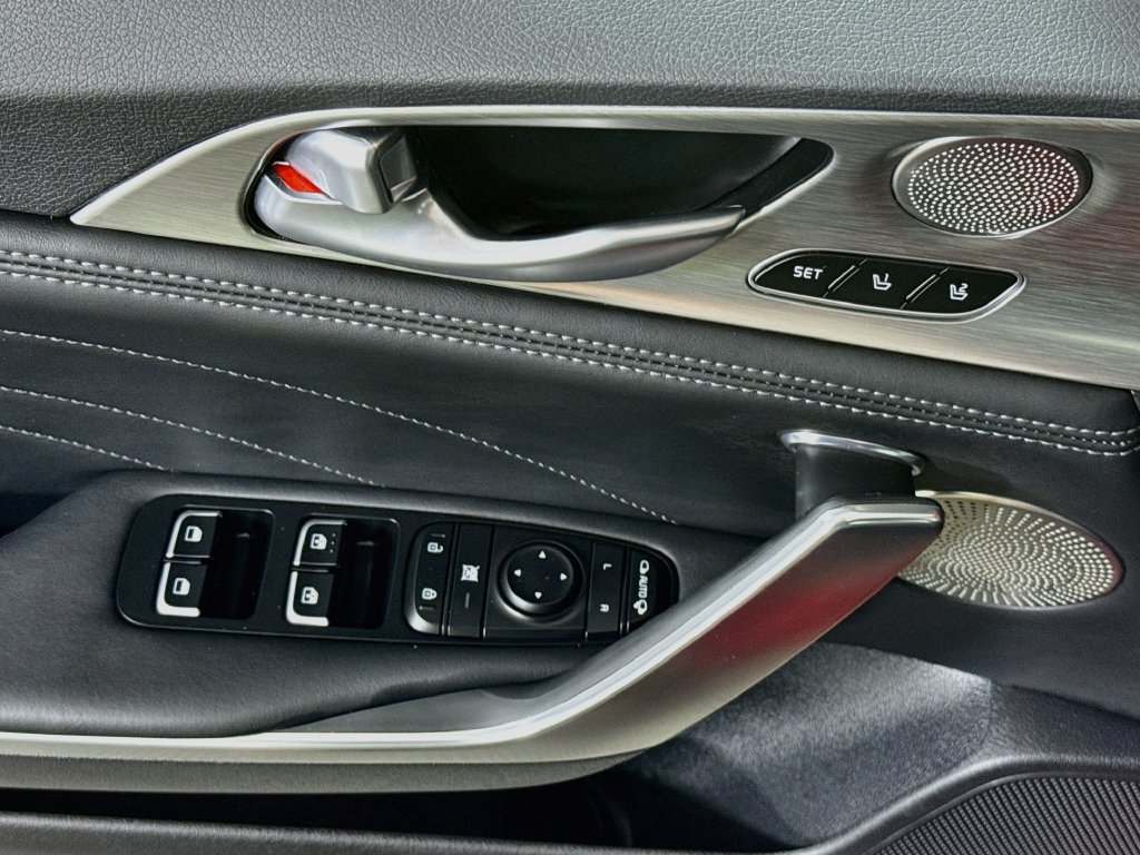 Used 2022 Kia Stinger GT2 AWD/4WD image 25