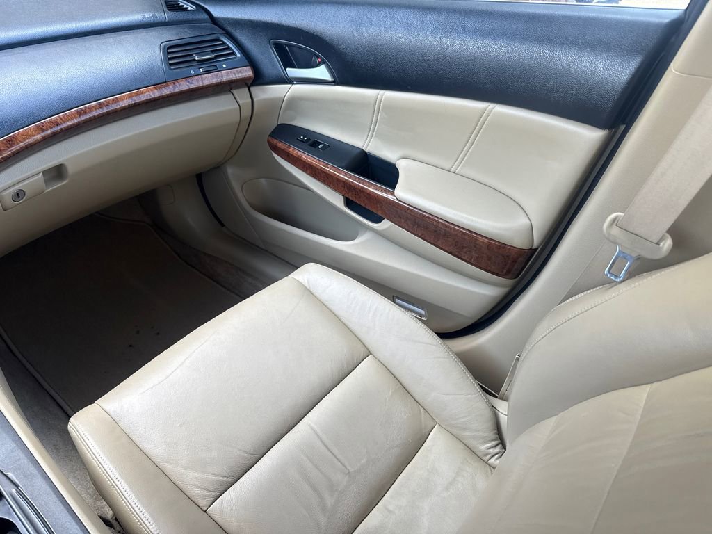 Used 2012 Honda Accord EX-L image 15