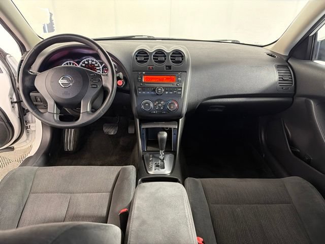 Used 2011 Nissan Altima 2.5 S FWD image 27