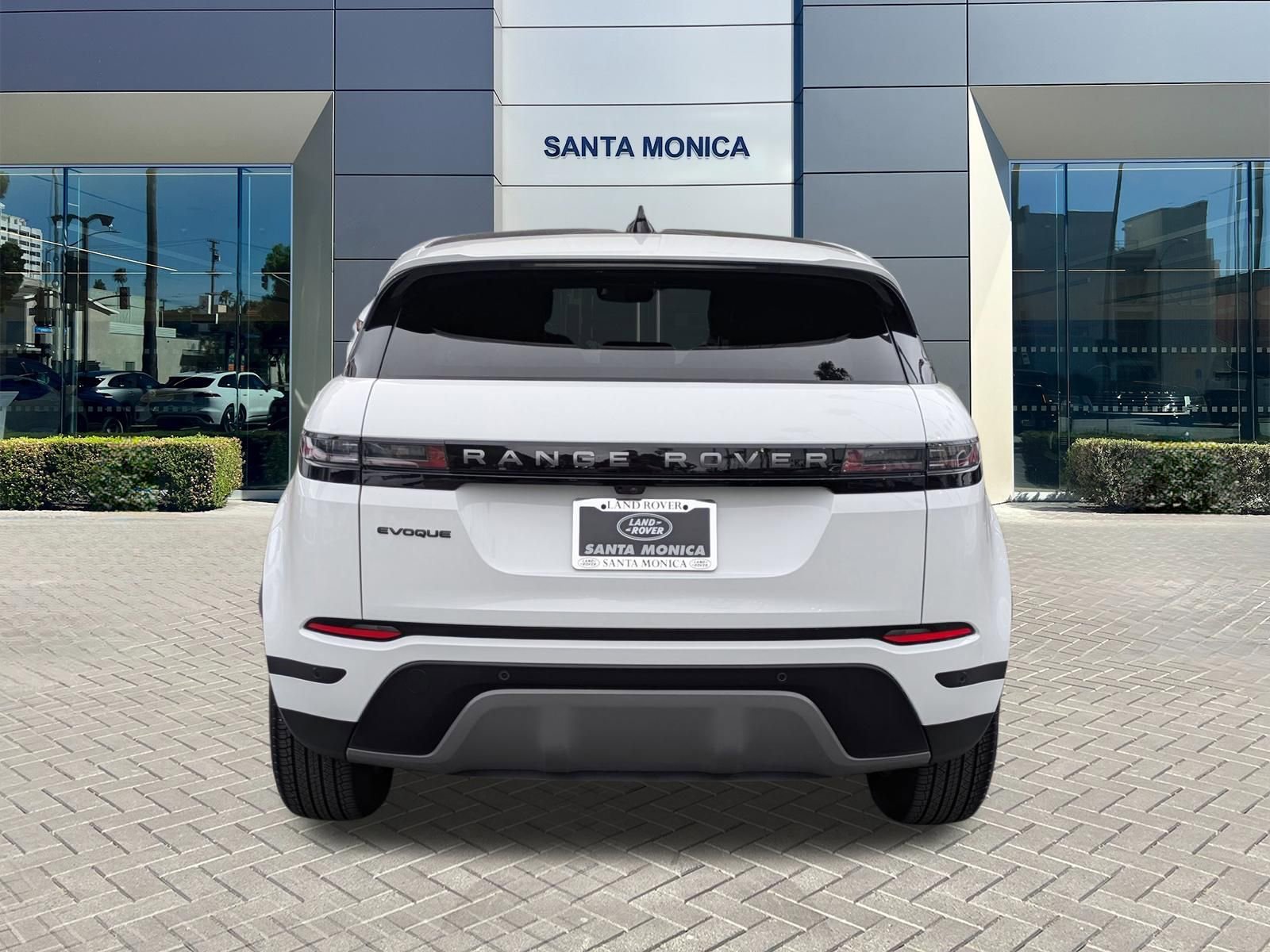 Used 2024 Land Rover Range Rover Evoque S image 6