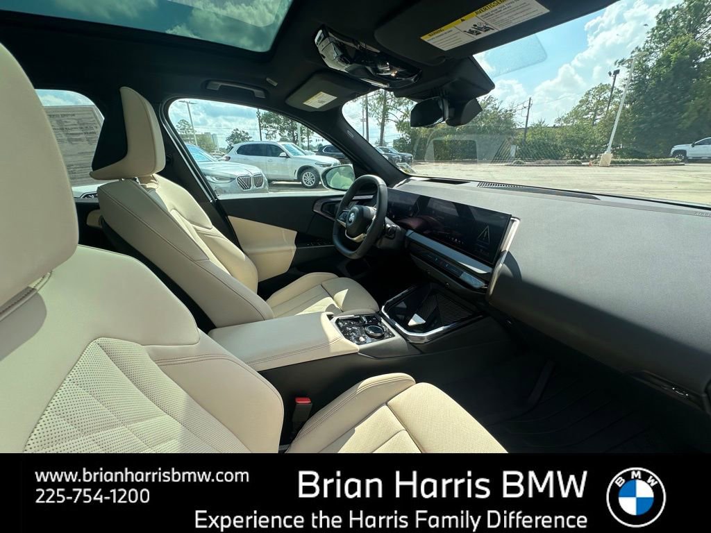 Certified 2025 BMW X3 xDrive30i w/ Premium Package image 32