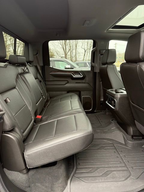 Used 2025 GMC Sierra 1500 Elevation w/ Elevation Premium Package image 21