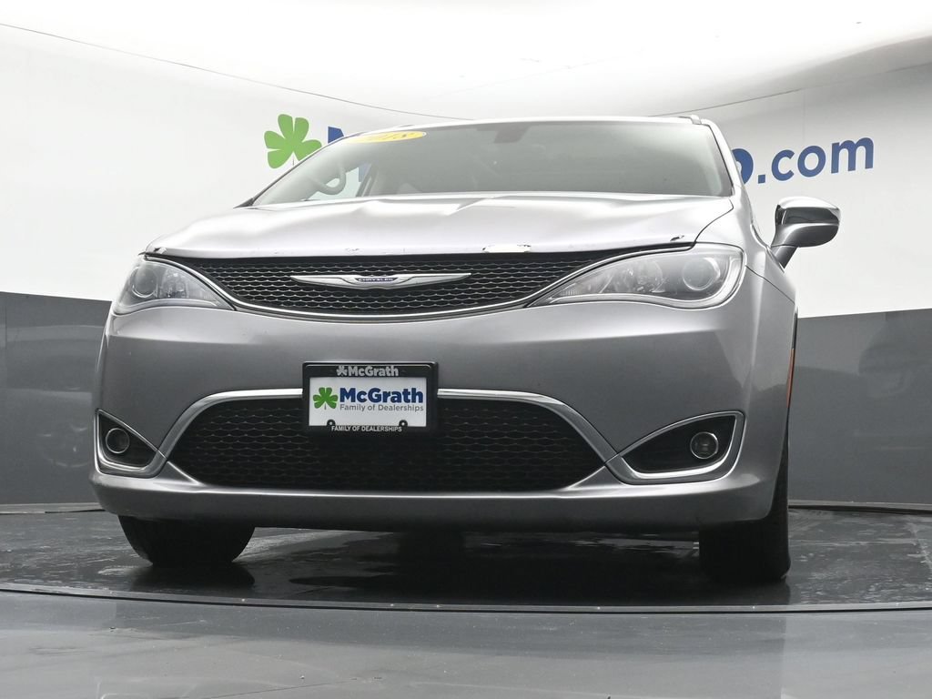Used 2018 Chrysler Pacifica Limited FWD image 7