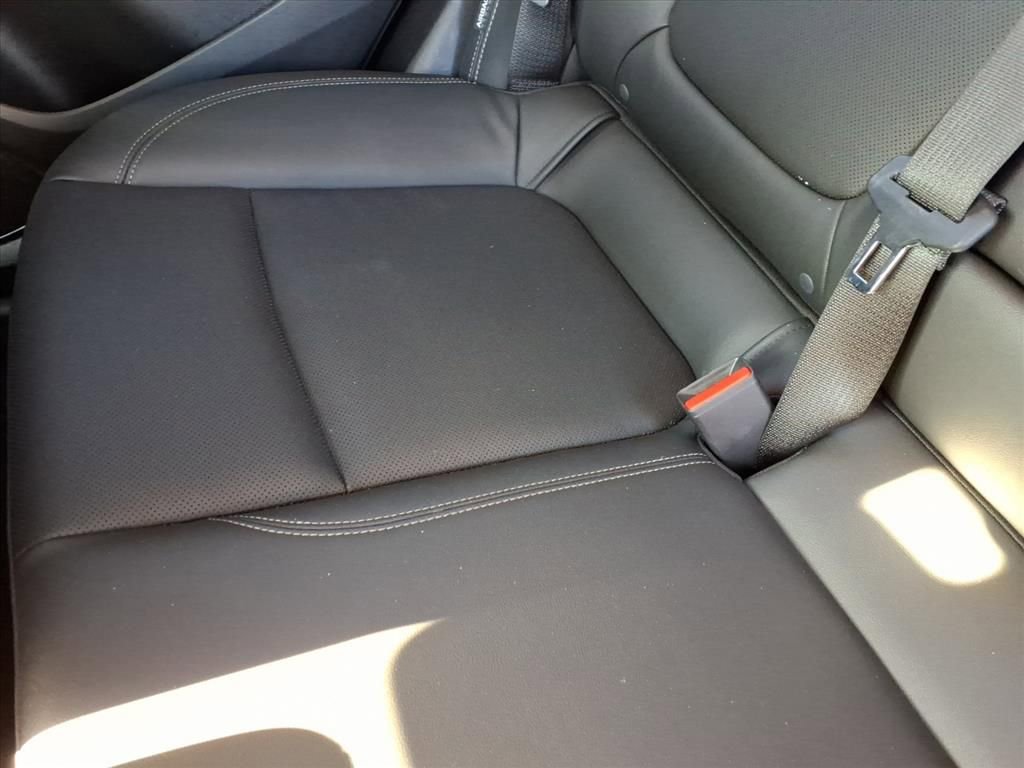 Used 2024 Buick Encore GX Sport Touring w/ Comfort Package image 32