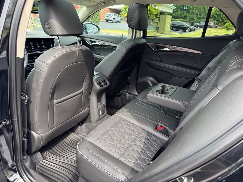 Certified 2023 Buick Envision Avenir AWD/4WD image 18