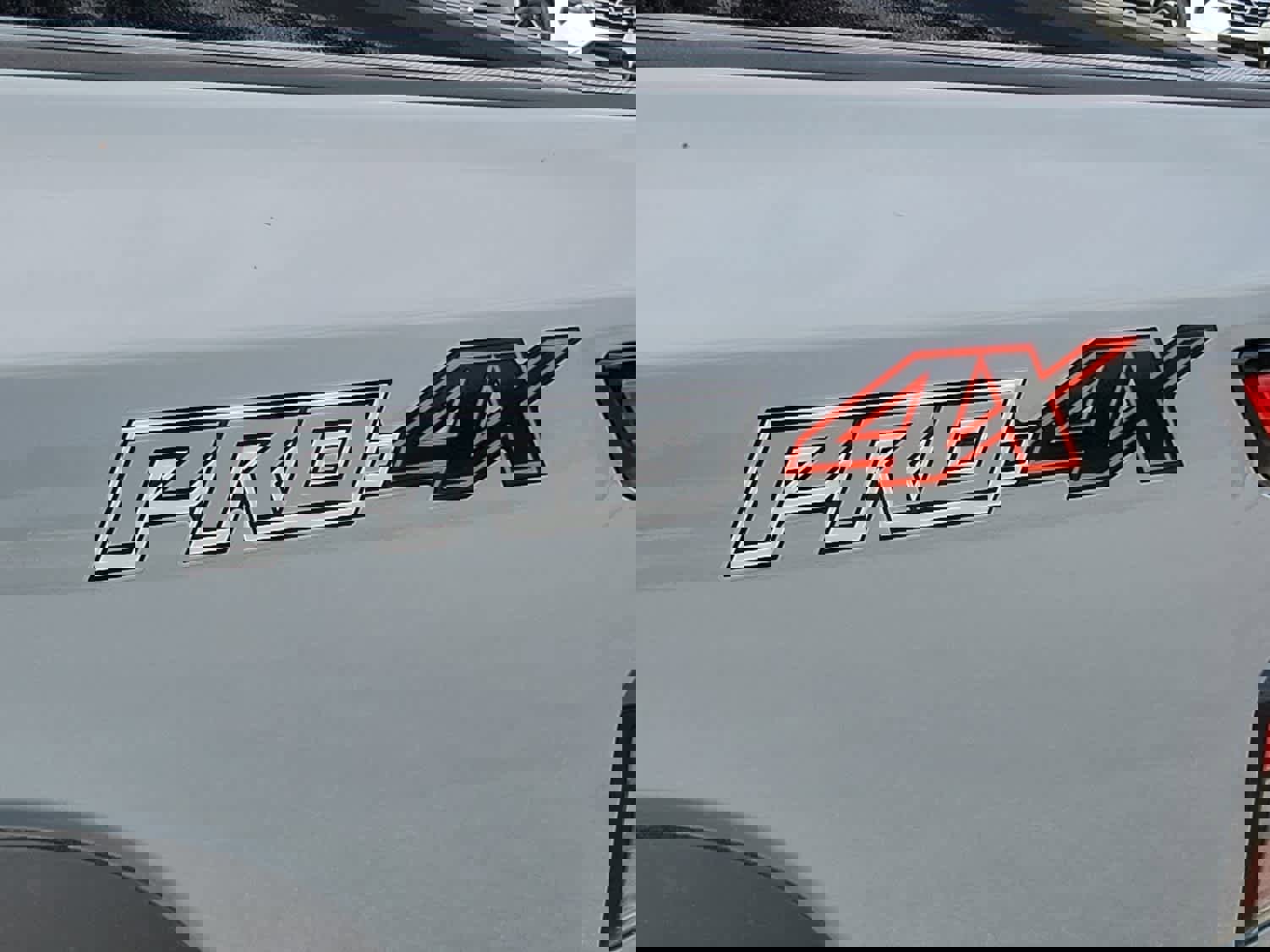 New 2025 Nissan Frontier PRO-4X AWD/4WD image 17