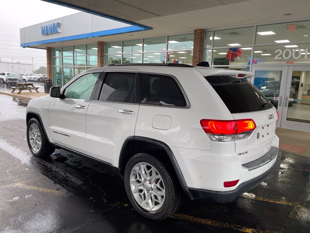 Used 2019 Jeep Grand Cherokee Limited w/ Luxury Group II AWD/4WD image 3