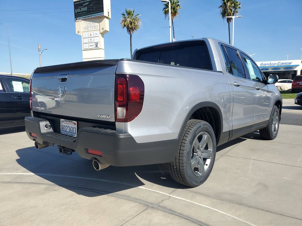 Certified 2023 Honda Ridgeline RTL image 5