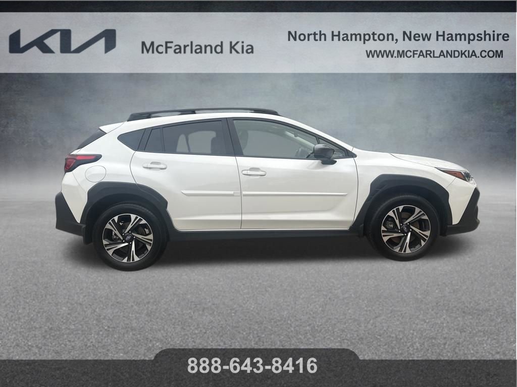 Used 2024 Subaru Crosstrek 2.0i Premium image 7