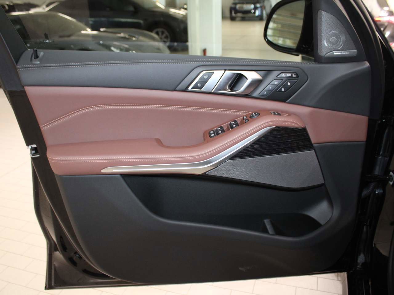 New 2026 BMW X7 M60i image 10