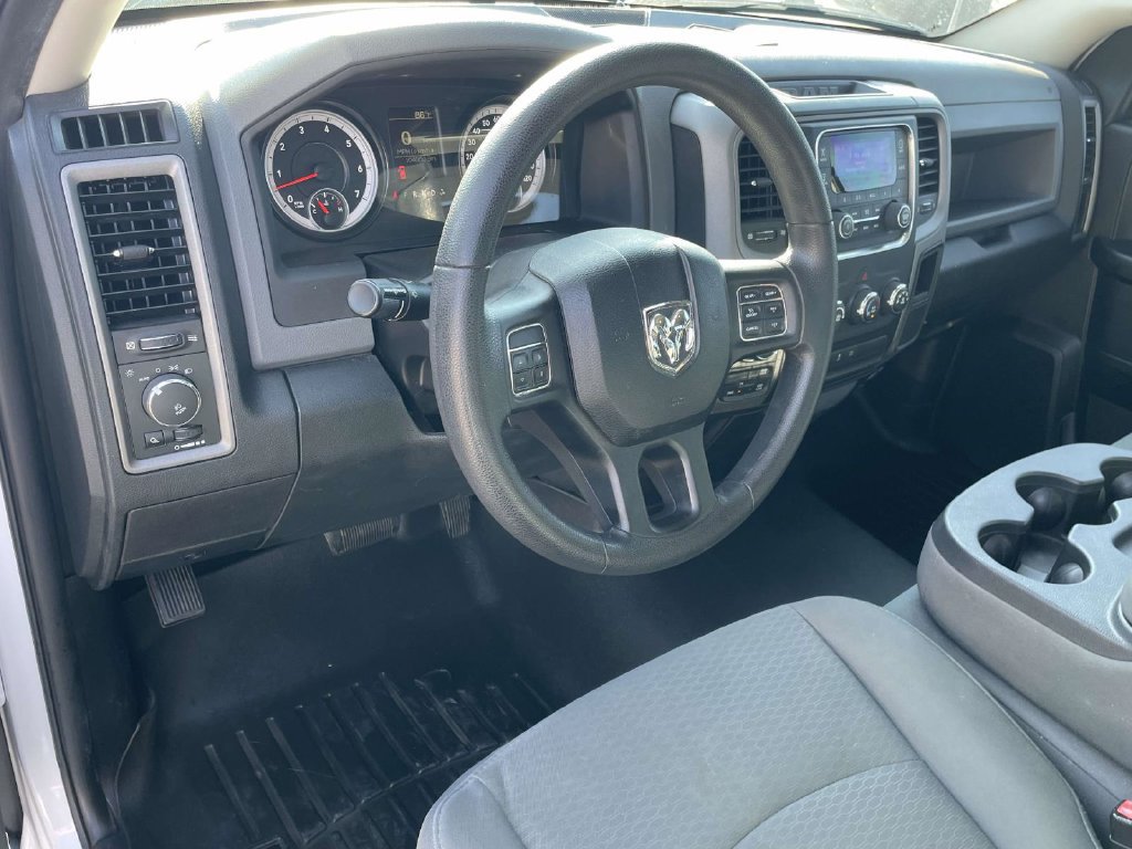 Used 2015 RAM 1500 Express AWD/4WD image 10