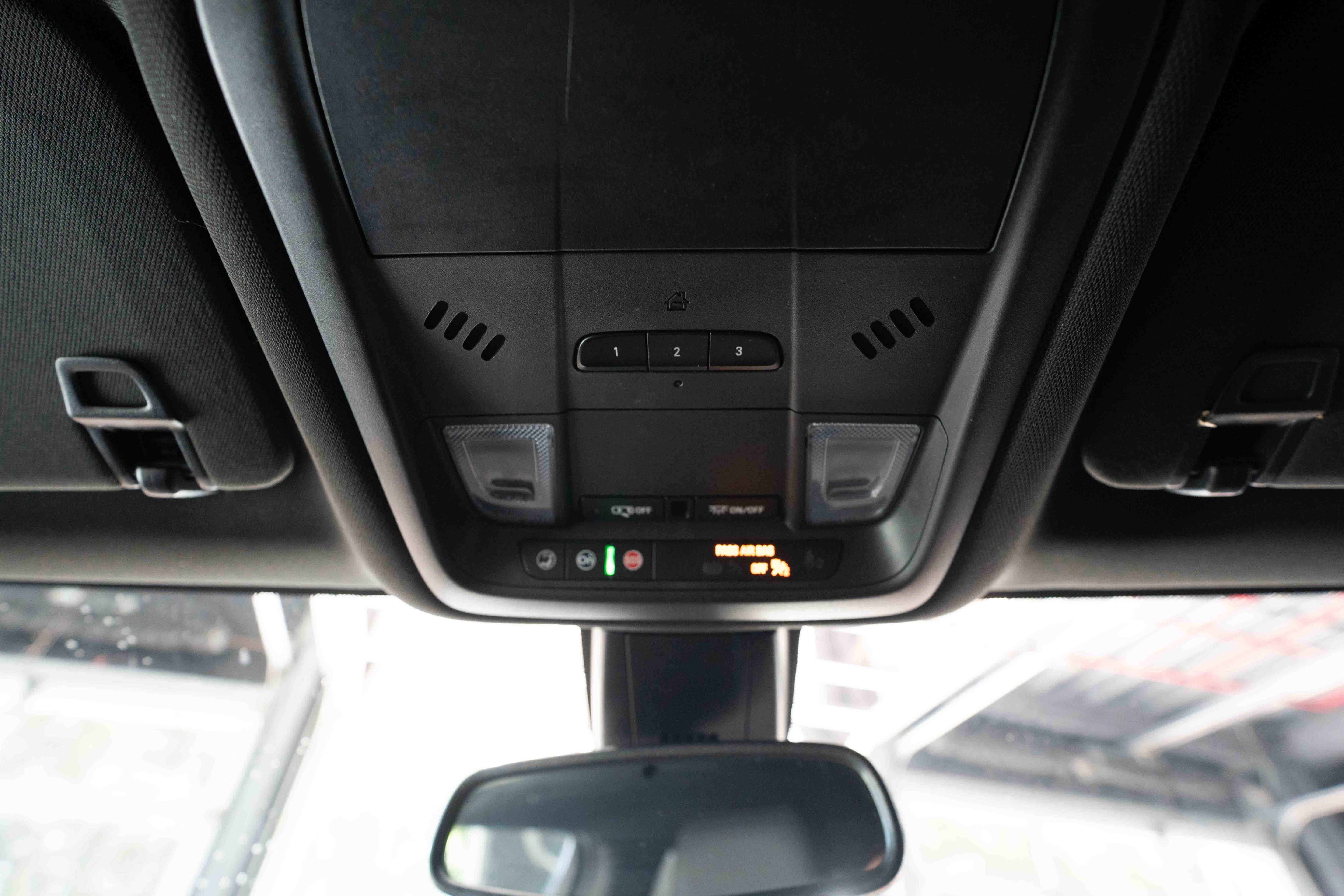 Used 2022 Chevrolet Blazer RS AWD/4WD image 18