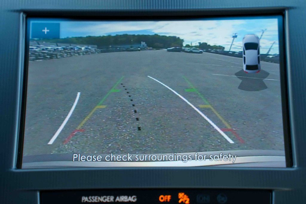 Used 2020 Lincoln MKZ FWD image 36