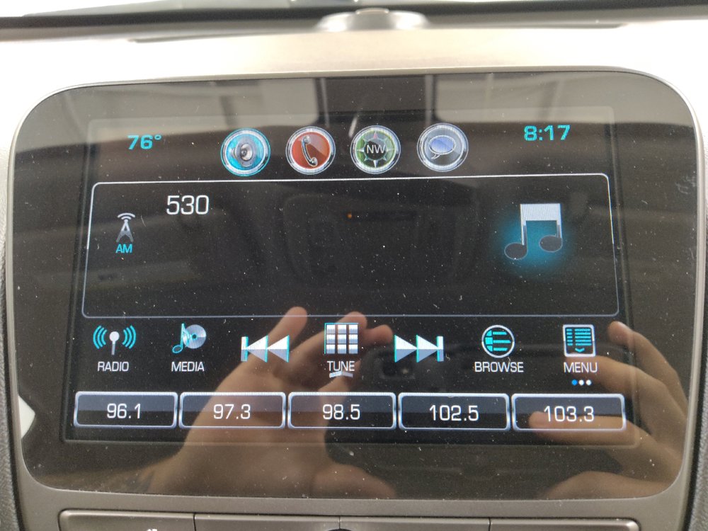 Used 2018 Chevrolet Malibu LT FWD image 25