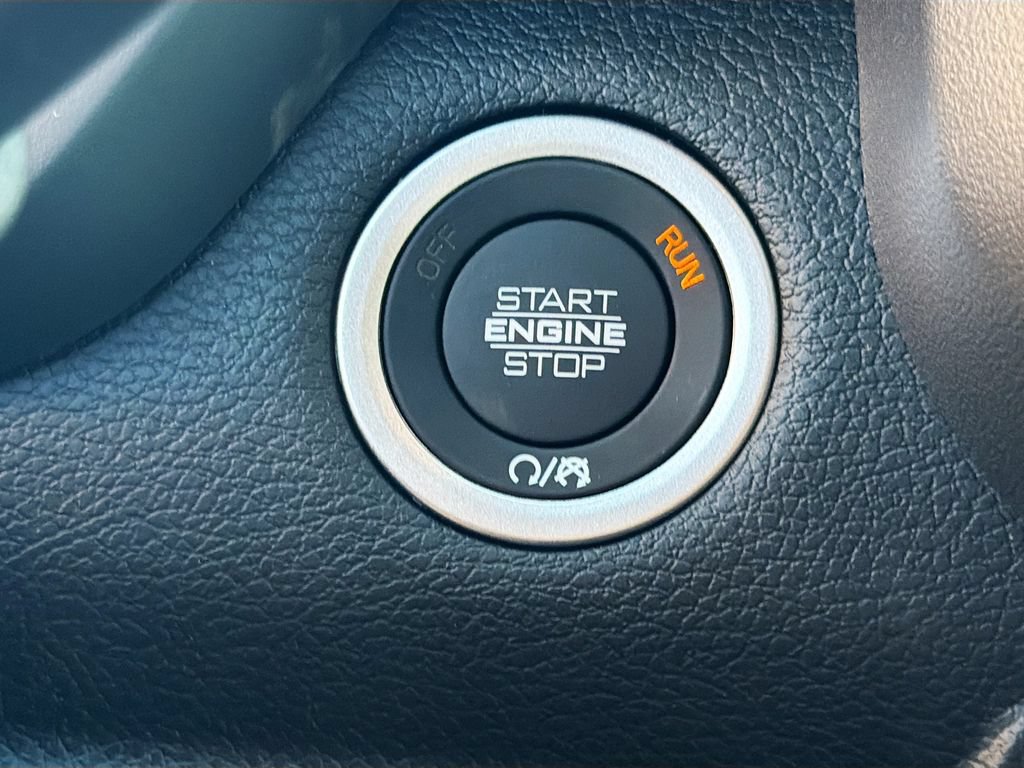 New 2026 RAM 3500 Laramie AWD/4WD image 34