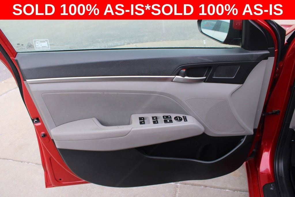 Used 2020 Hyundai Elantra SEL image 15