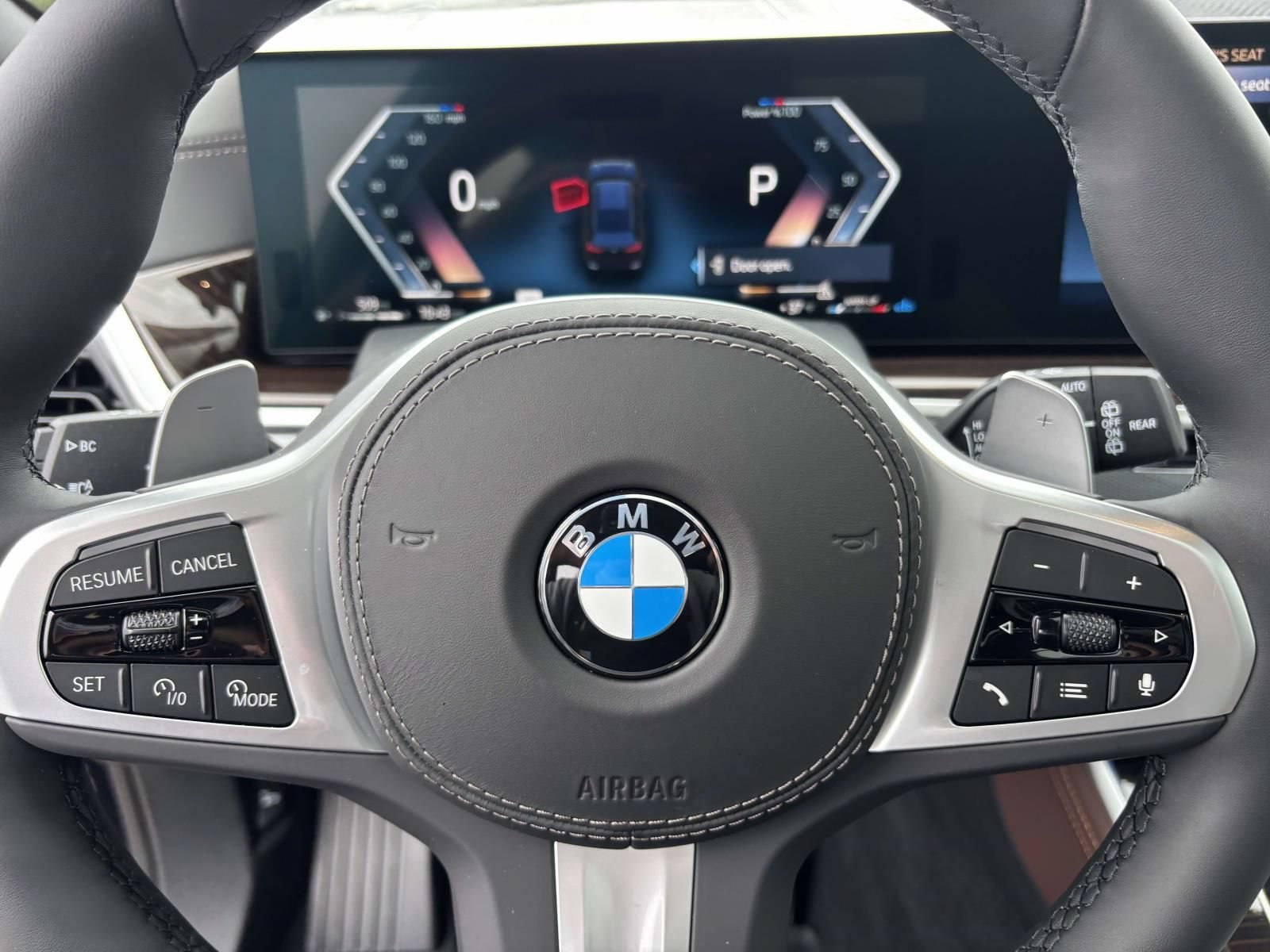 New 2026 BMW X5 xDrive40i w/ M Sport Package AWD/4WD image 16